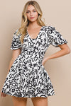 Black/white abstract mini dress