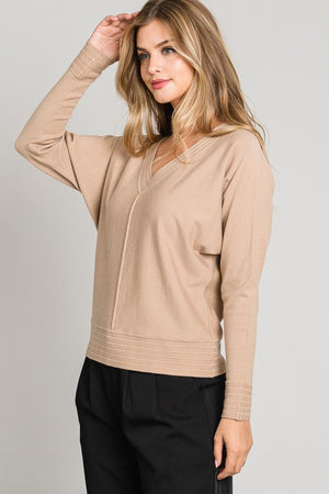 Stay neutral classic vneck