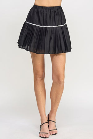 Contrast stitch pleated skirt