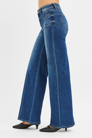 Risen Mid Rise Pocket Detail Jeans