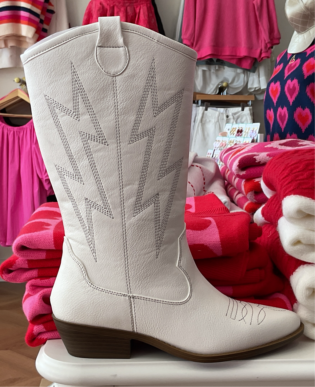 Josea Boots White