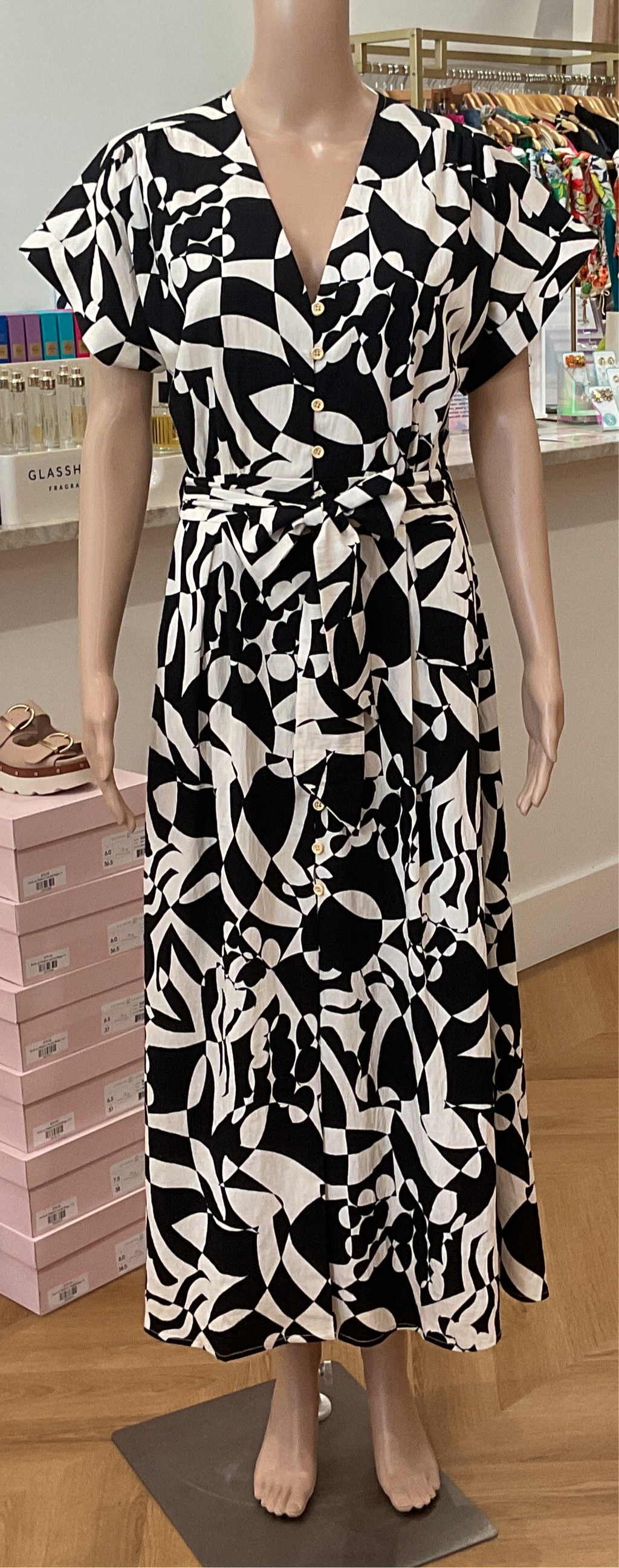 THML Keep in Classy Front Button Maxi