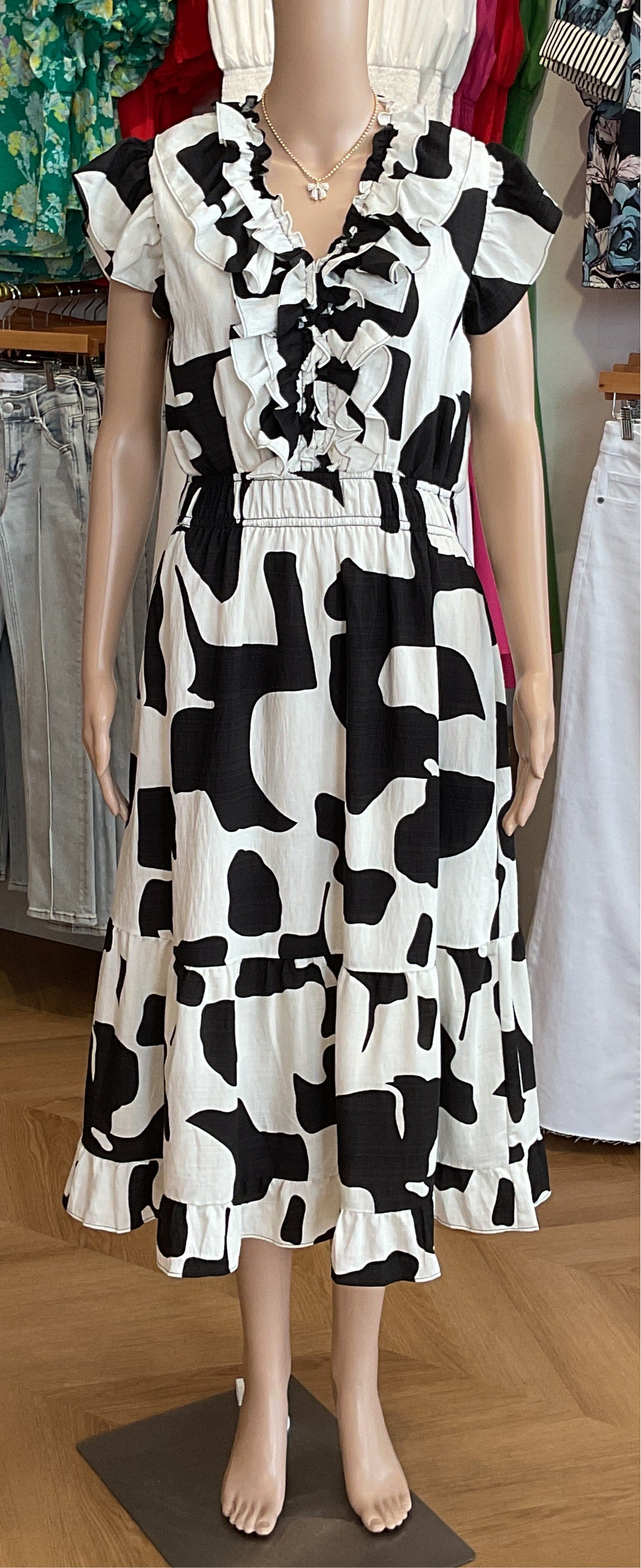THML Black/white Flutter Sleeve Midi