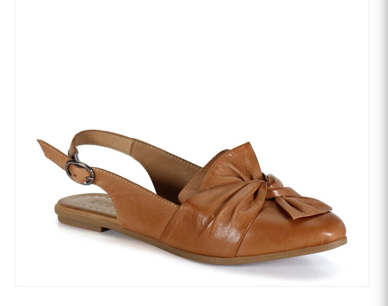 Diba True People Talk Leather