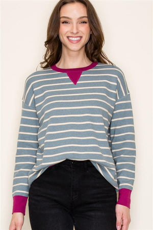 Color contrast rib crew neck pullover