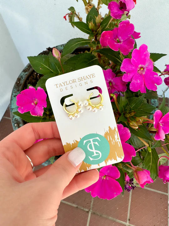 Taylor Shaye Ari Huggies