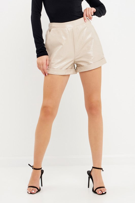 Shiny Taupe pullon shorts